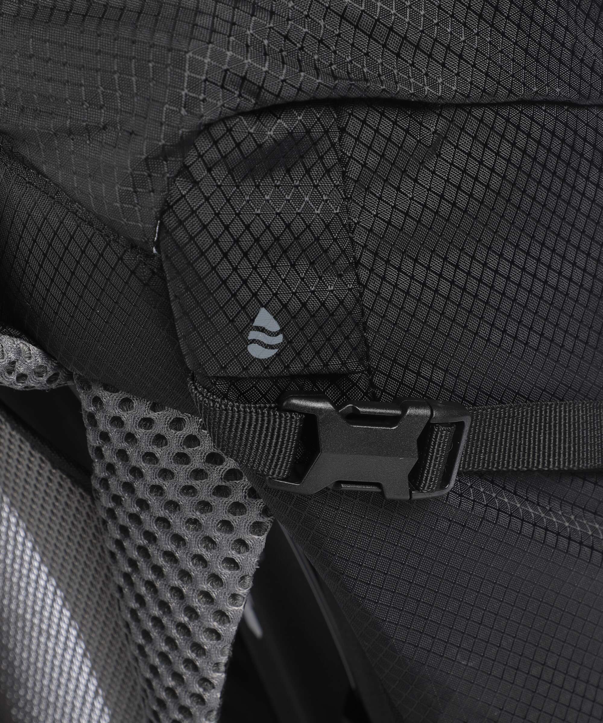 Deuter Futura 34 EL Sac à dos de randonnée black - Image 4