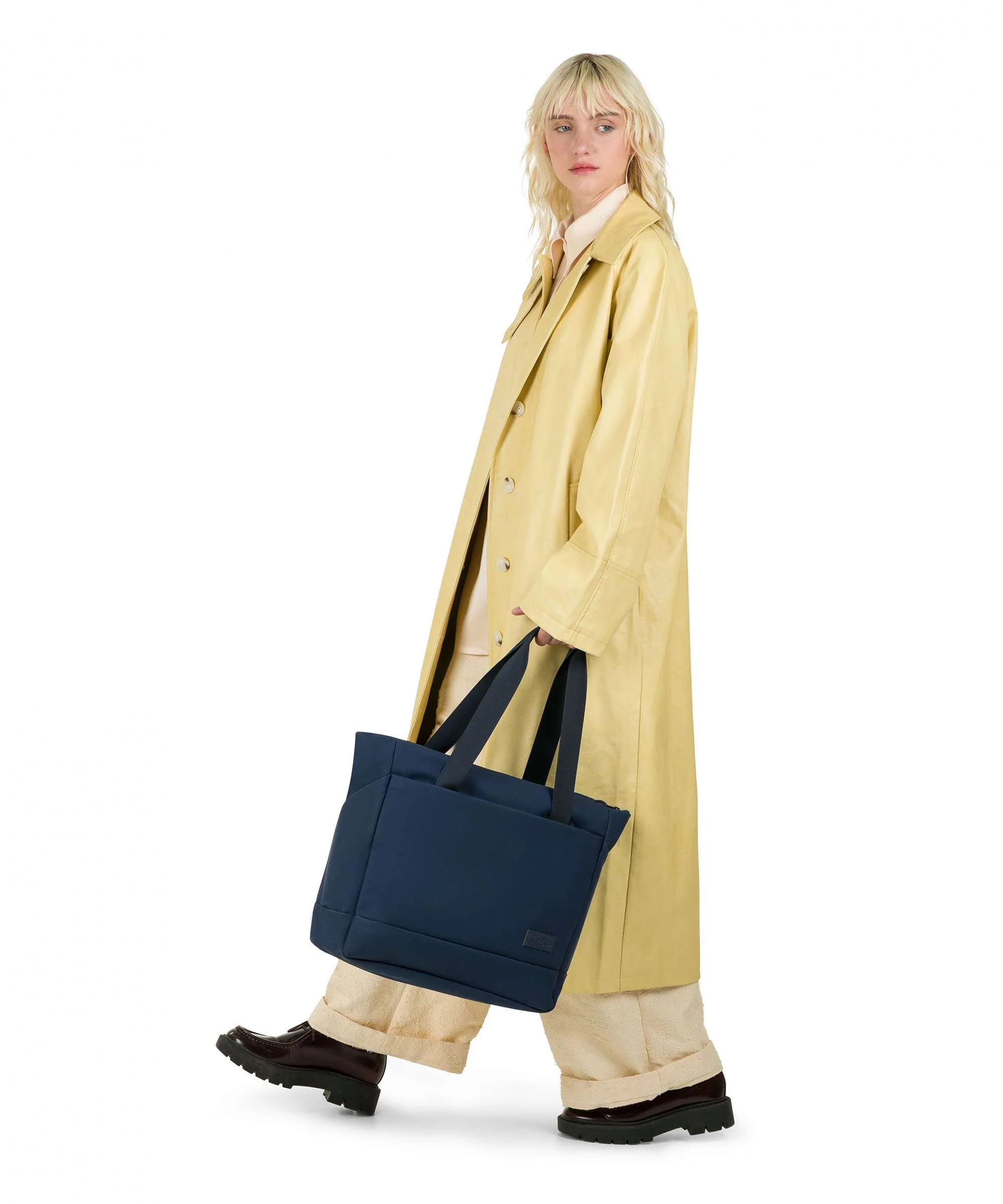 Eastpak Cnnct F Satch Cabas matte admiral - Image 3