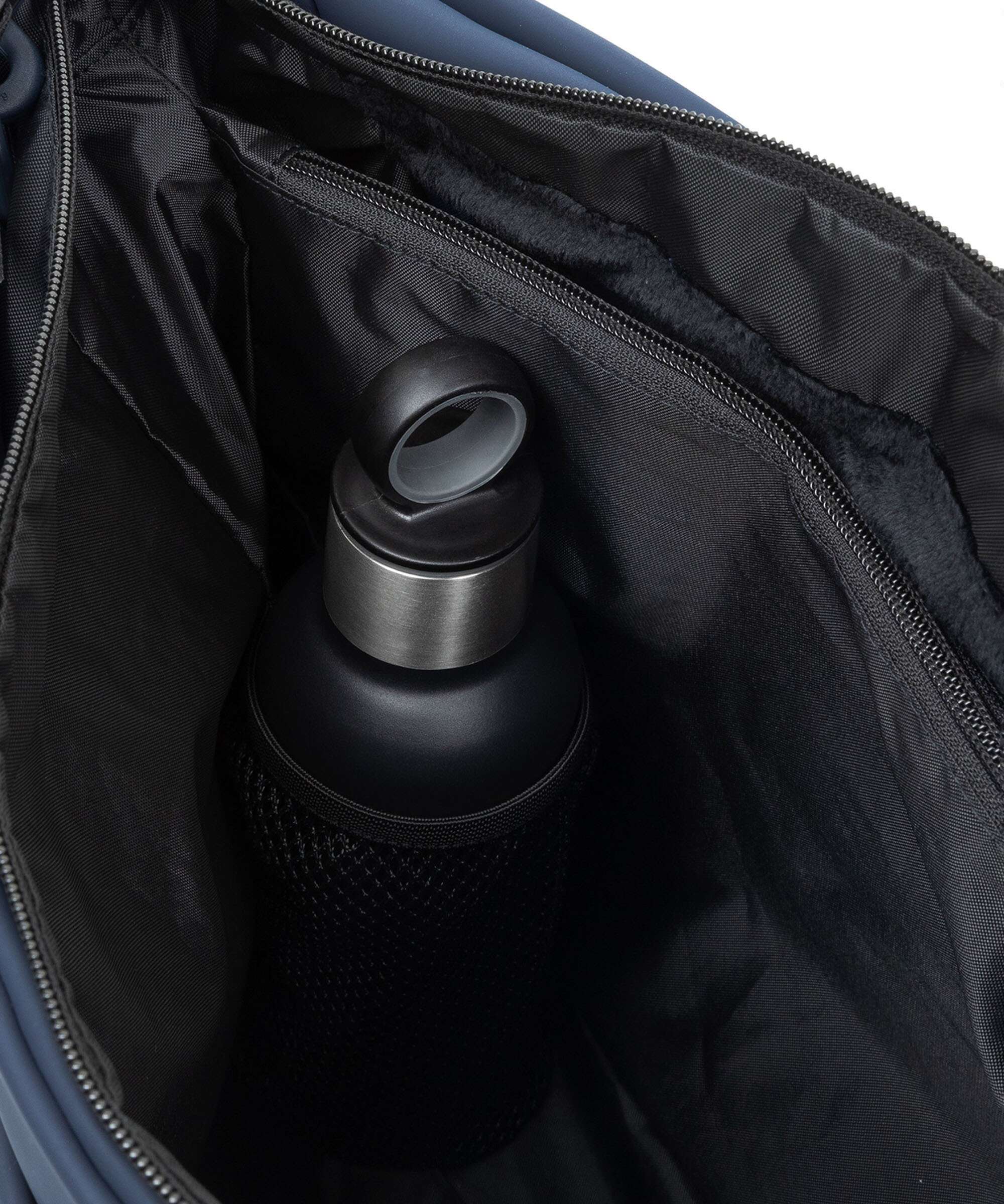 Eastpak Cnnct F Satch Cabas matte admiral - Image 4