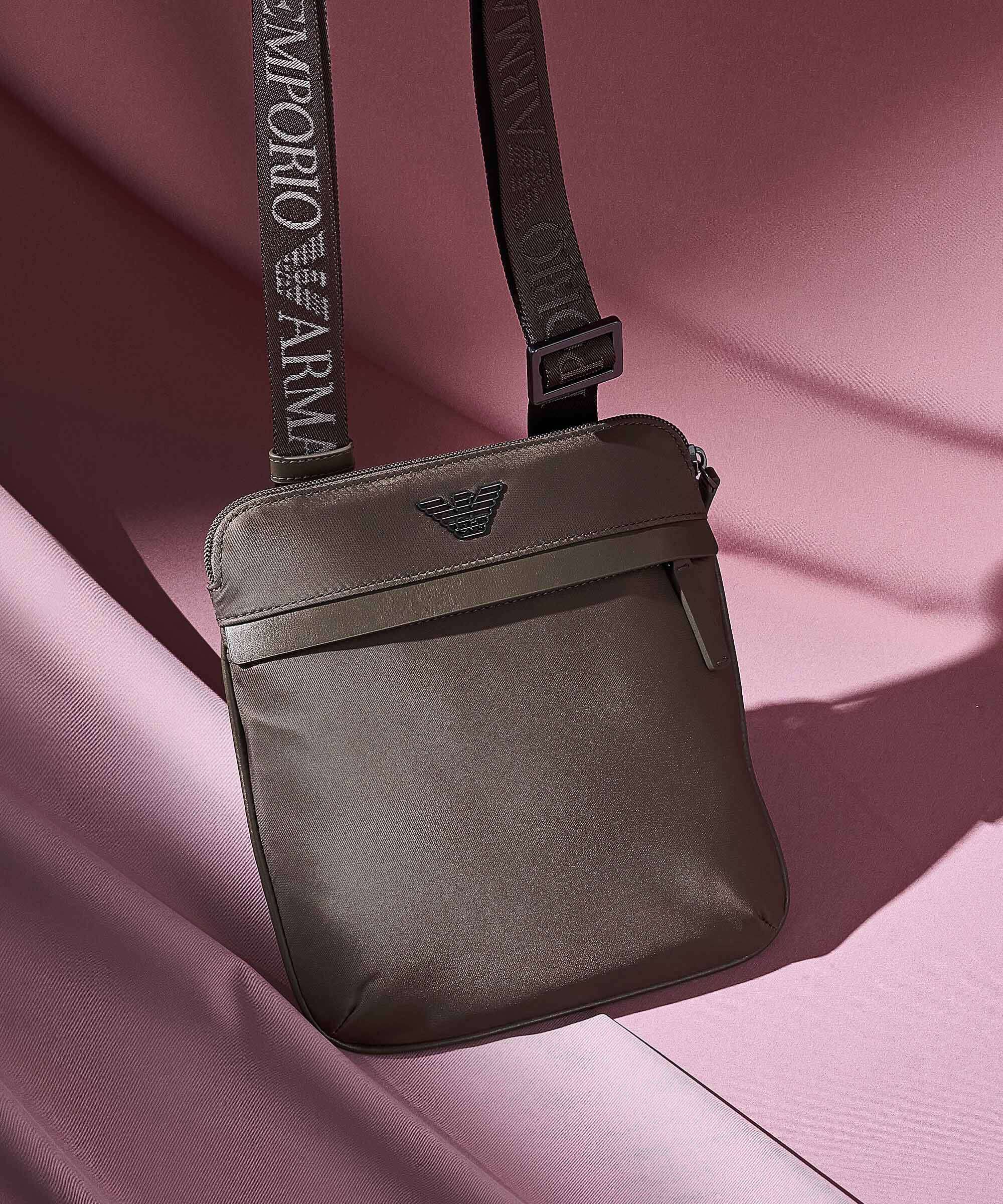 Emporio Armani Recycled Nylon Sac bandoulière major brown - Image 2
