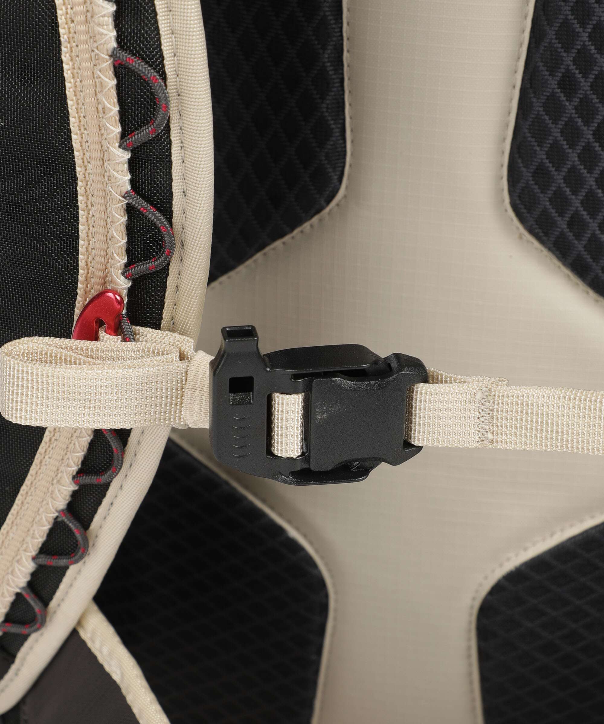 Klättermusen Gyme 35 Sac à dos de randonnée silver/creme - Image 3