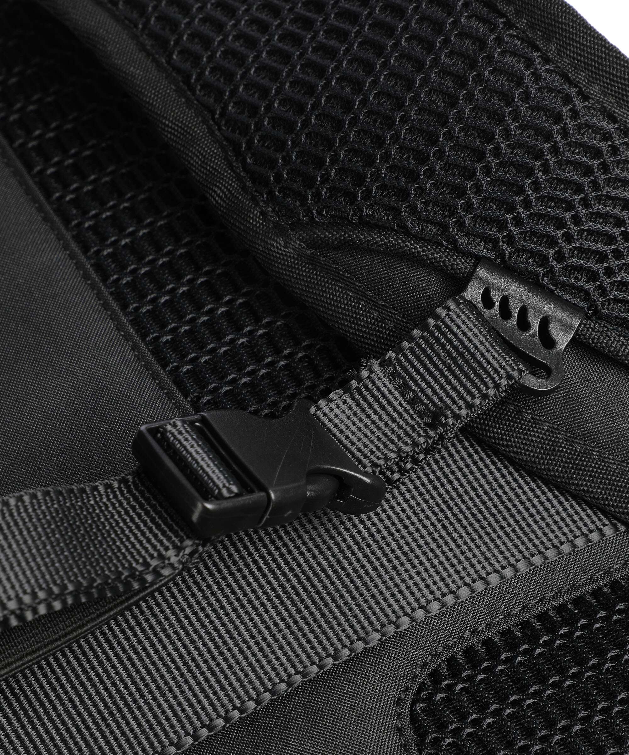 Porsche Design Urban Eco M1 Sac à dos de randonnée black - Image 4