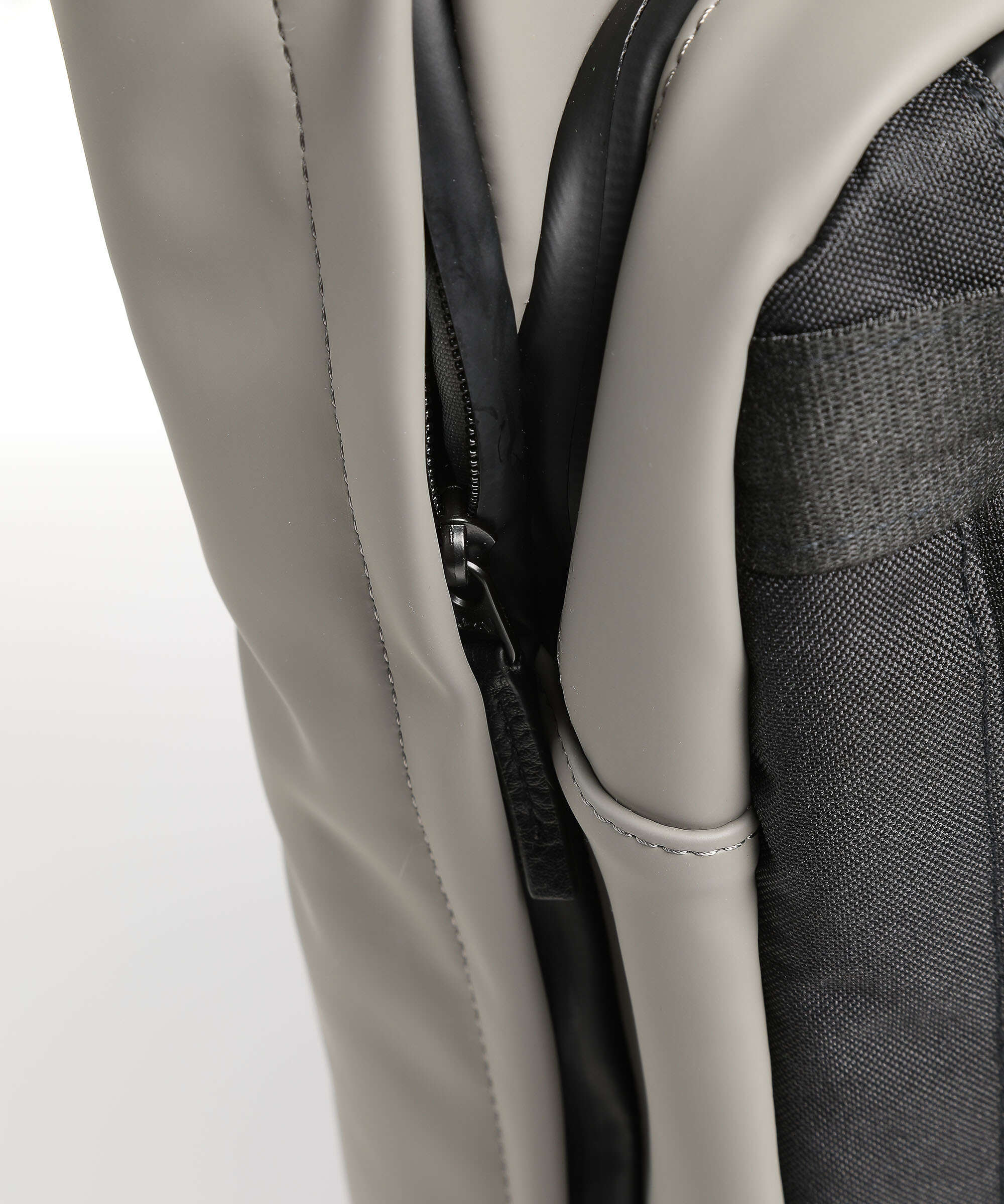 Ucon Acrobatics Lotus Hajo Pro Sac à dos roll-top dark grey - Image 5